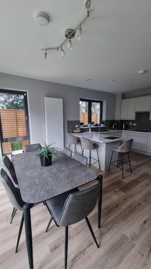 Entire Modern Home With Seaview And Parking Wicklow Zewnętrze zdjęcie