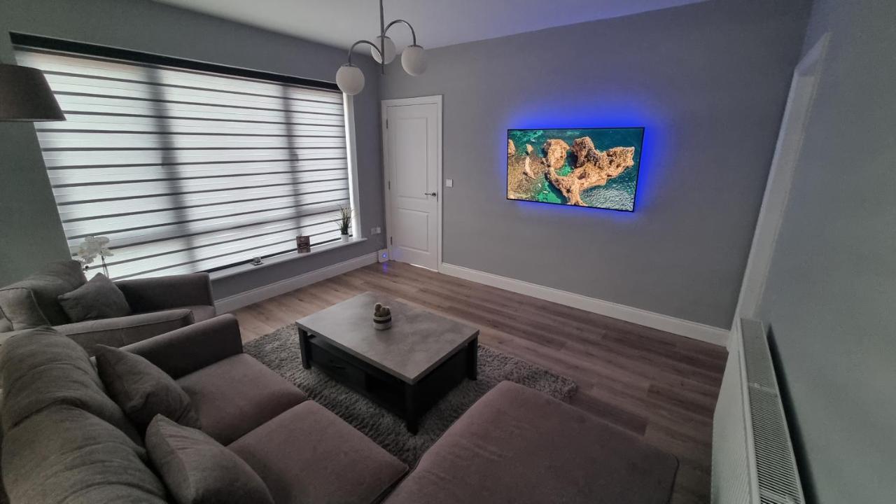 Entire Modern Home With Seaview And Parking Wicklow Zewnętrze zdjęcie