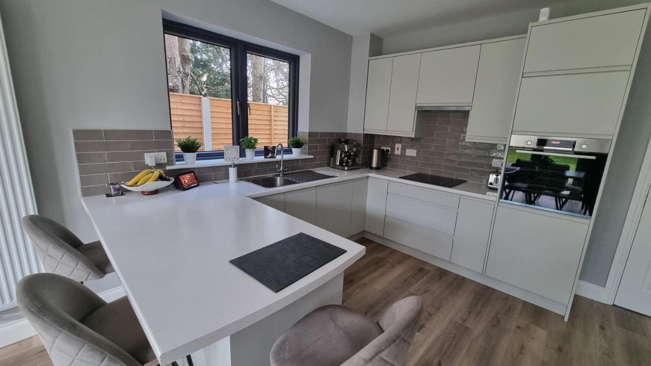 Entire Modern Home With Seaview And Parking Wicklow Zewnętrze zdjęcie