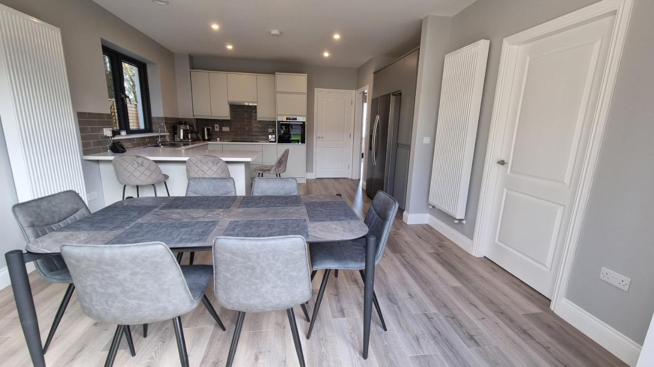 Entire Modern Home With Seaview And Parking Wicklow Zewnętrze zdjęcie