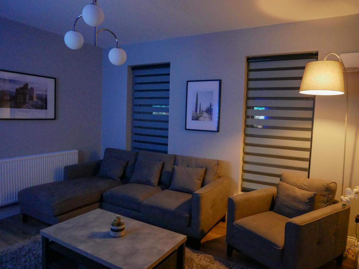 Entire Modern Home With Seaview And Parking Wicklow Zewnętrze zdjęcie